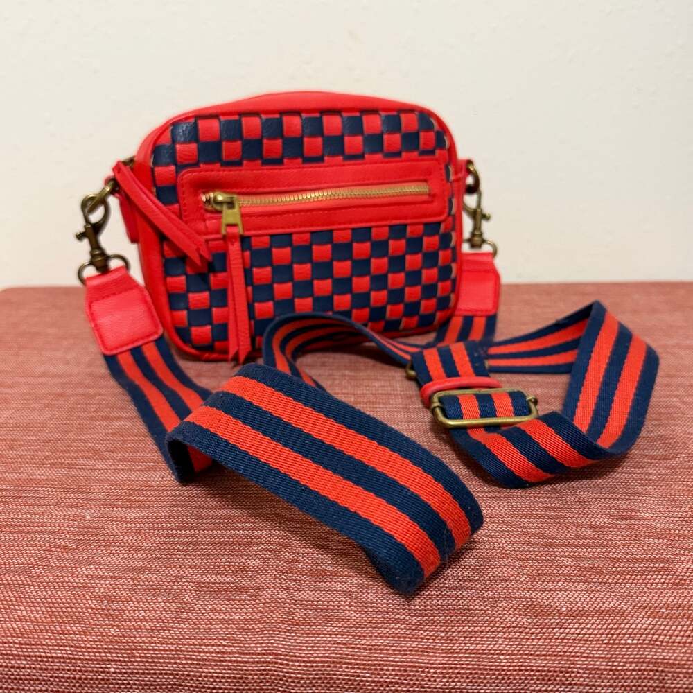Universal Thread Red Blue Woven Checkered Crossbody Camera Bag Purse 9"